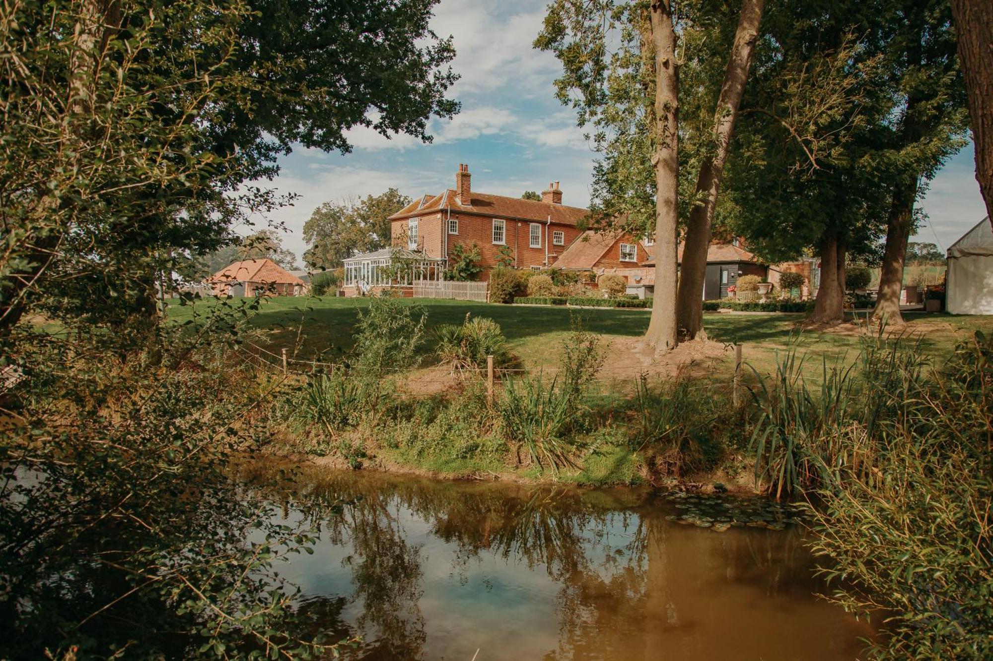 B&B Downham Hall Wickford Exteriér fotografie